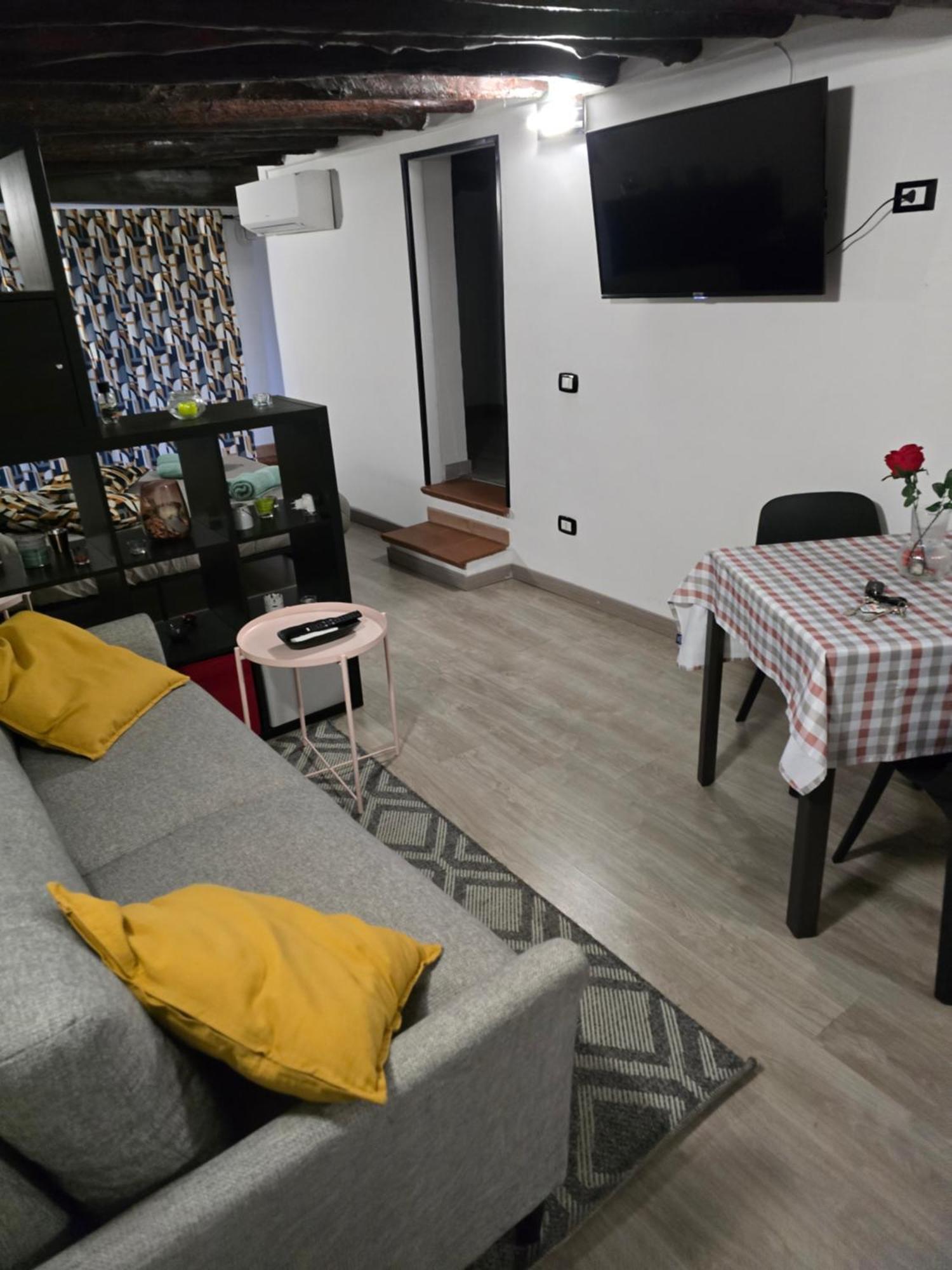 Virginia House 3 Apartment ปาแลร์โม ภายนอก รูปภาพ